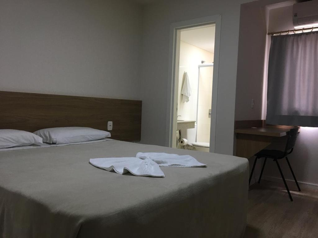 Hotel Paris Curitibanos Ngoại thất bức ảnh