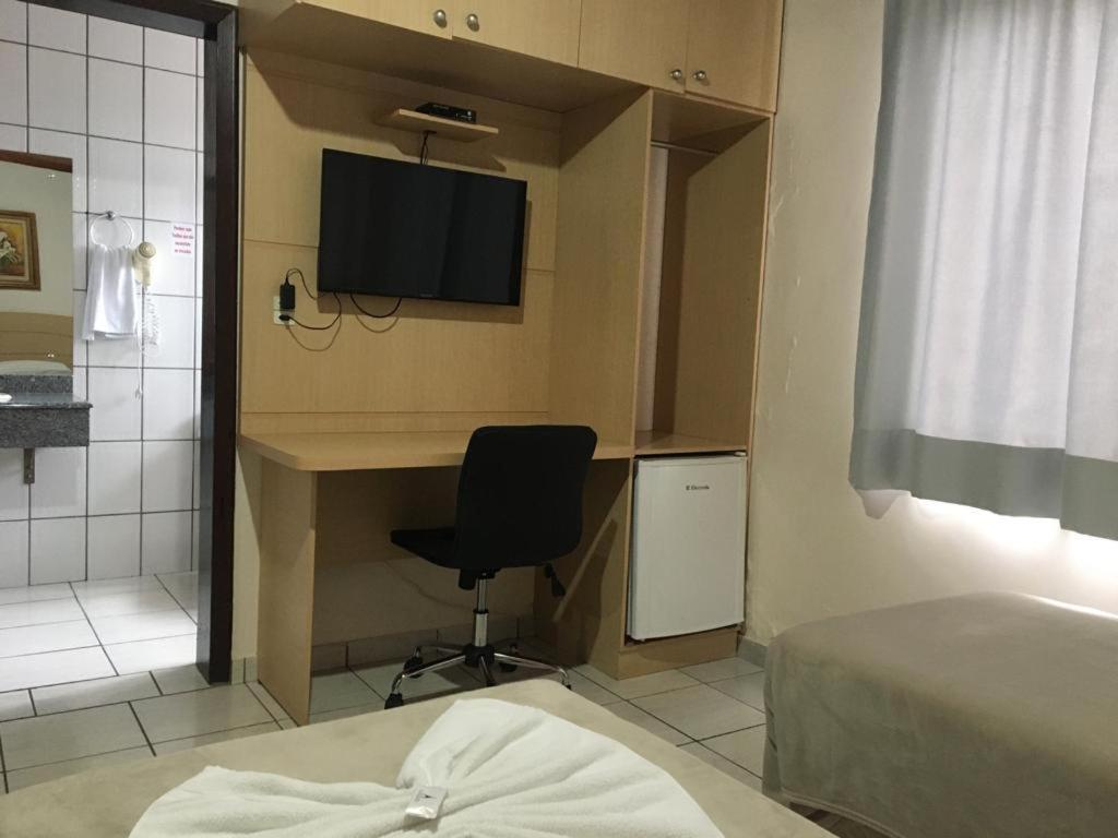Hotel Paris Curitibanos Ngoại thất bức ảnh