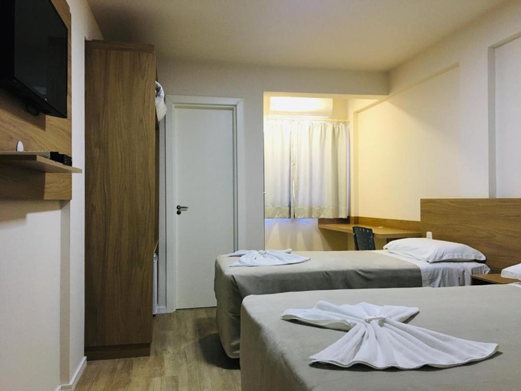 Hotel Paris Curitibanos Ngoại thất bức ảnh