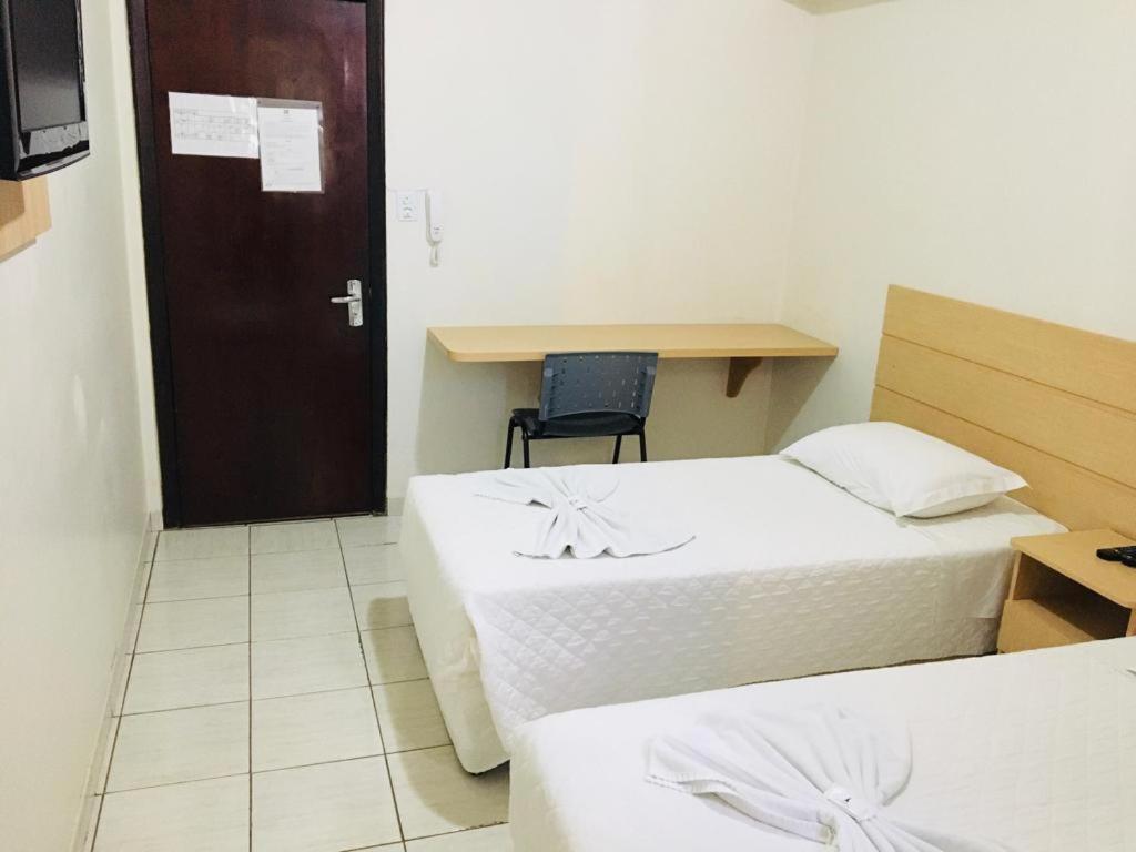 Hotel Paris Curitibanos Ngoại thất bức ảnh